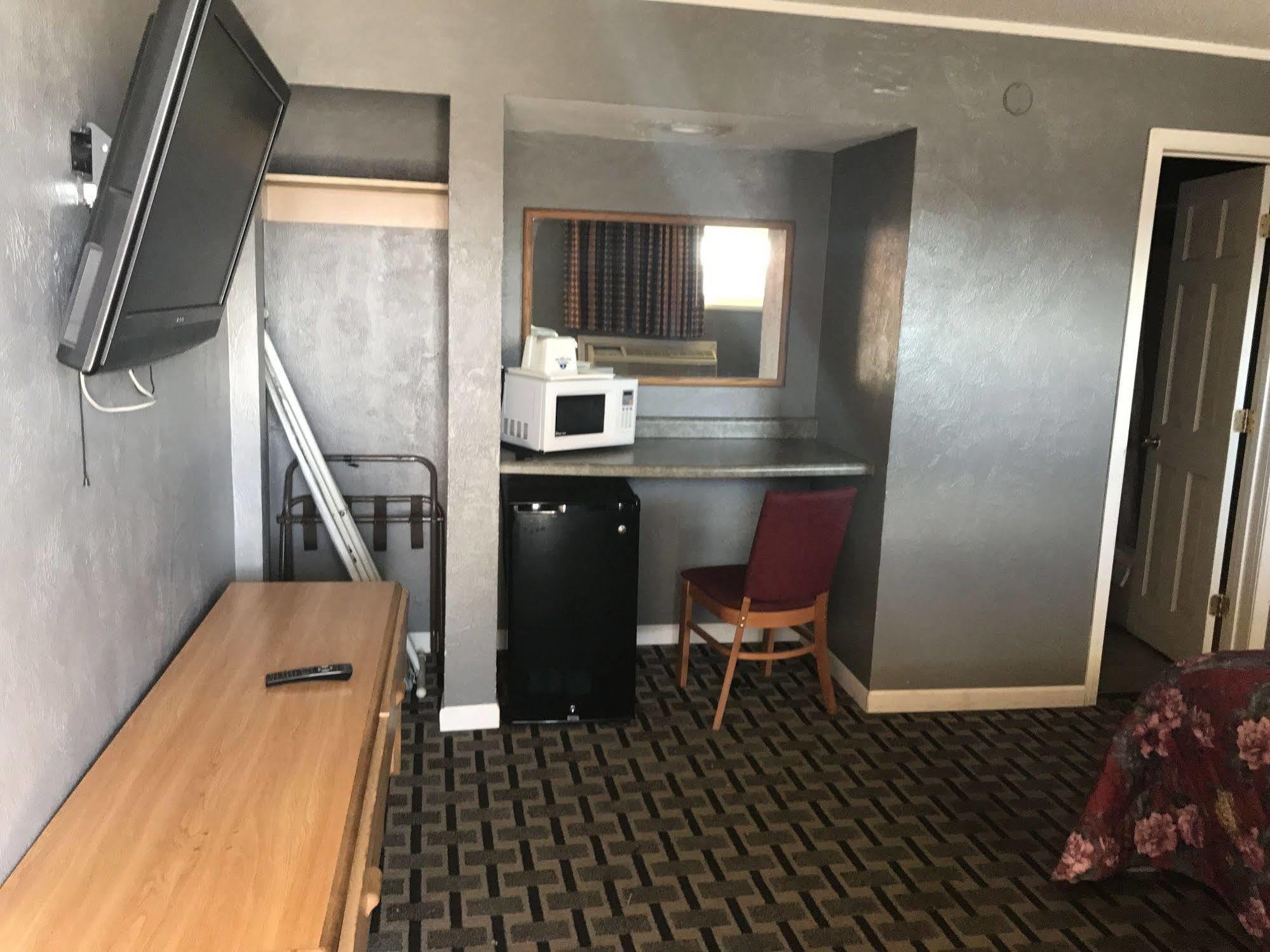Economy Inn Marshalltown Dış mekan fotoğraf